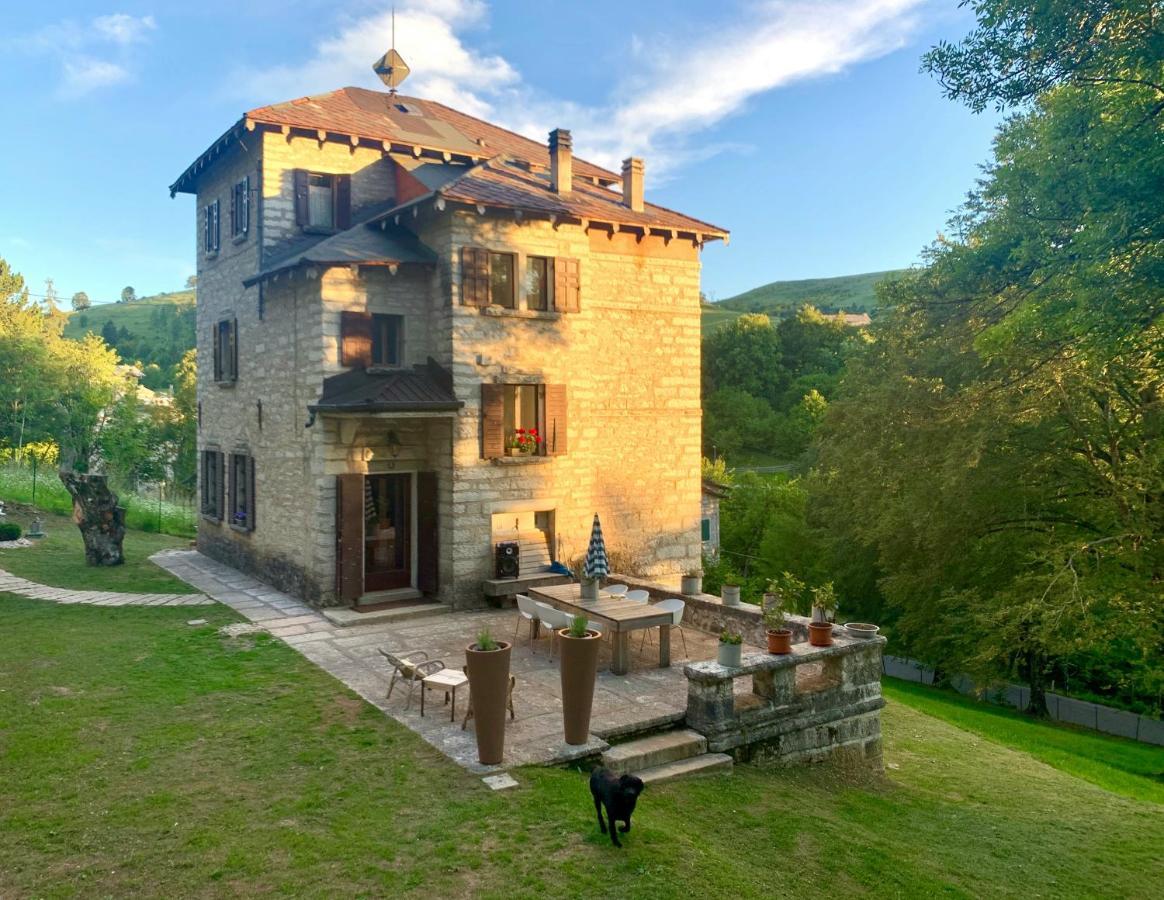 Giulio Mountain B&B อาลา ภายนอก รูปภาพ