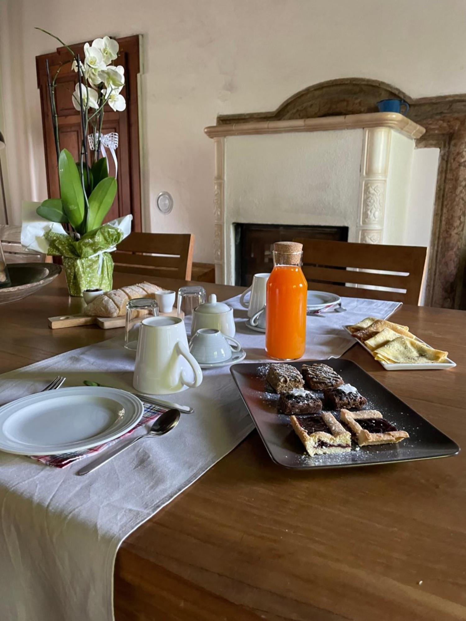 Giulio Mountain B&B อาลา ภายนอก รูปภาพ