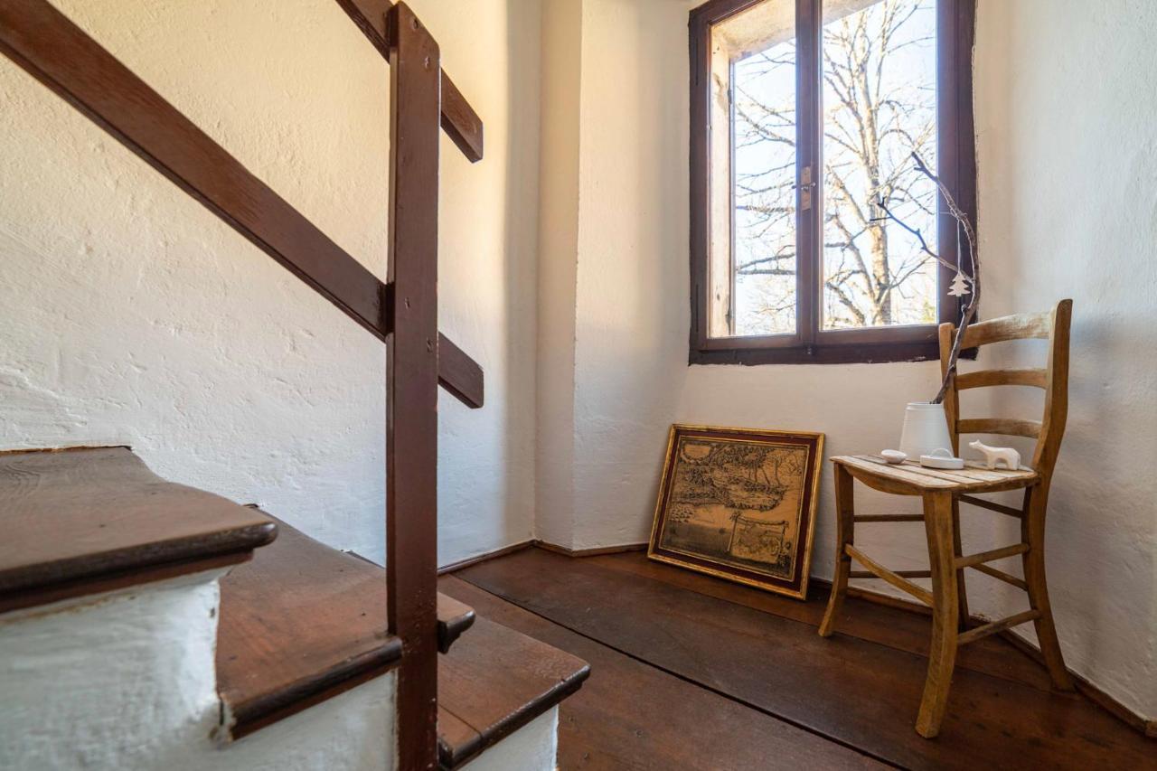 Giulio Mountain B&B อาลา ภายนอก รูปภาพ